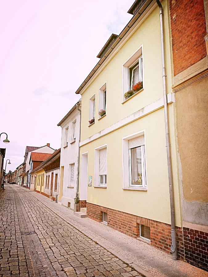 Turmblick-Gaestequartier-Coswig-Hier-Erwartet-Sie-Individueller-Service-Im-Herzen-Der-Altstadt Coswig  Exterior photo